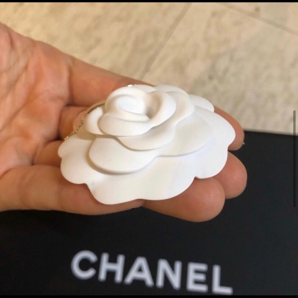 Chanel Limited Edition Camellia Flower - Picture 3 of 6